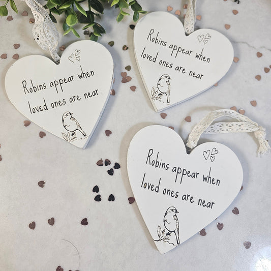 Hanging heart - Robins Appear